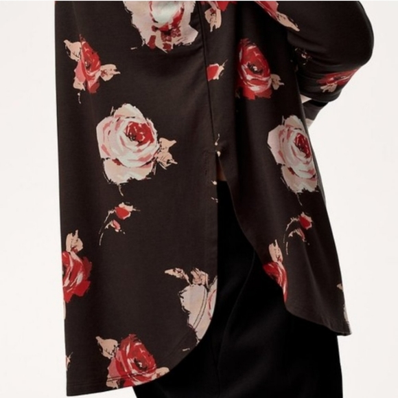 Babaton floral 3 quarter sleeve top - Picture 7 of 9